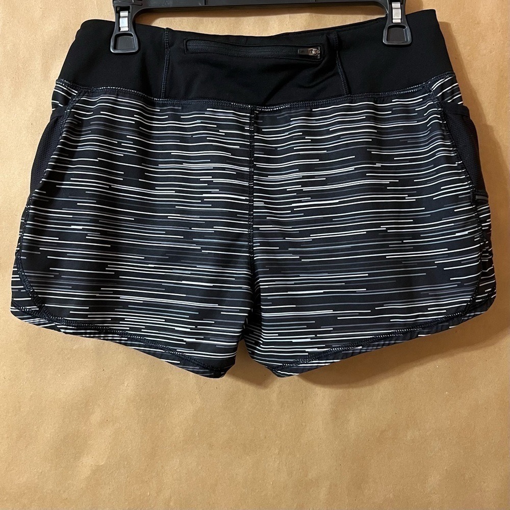 Athleta | Ready Set Go Running Shorts Athletic Lined Jigsaw Stripe Size S - Picture 8 of 10